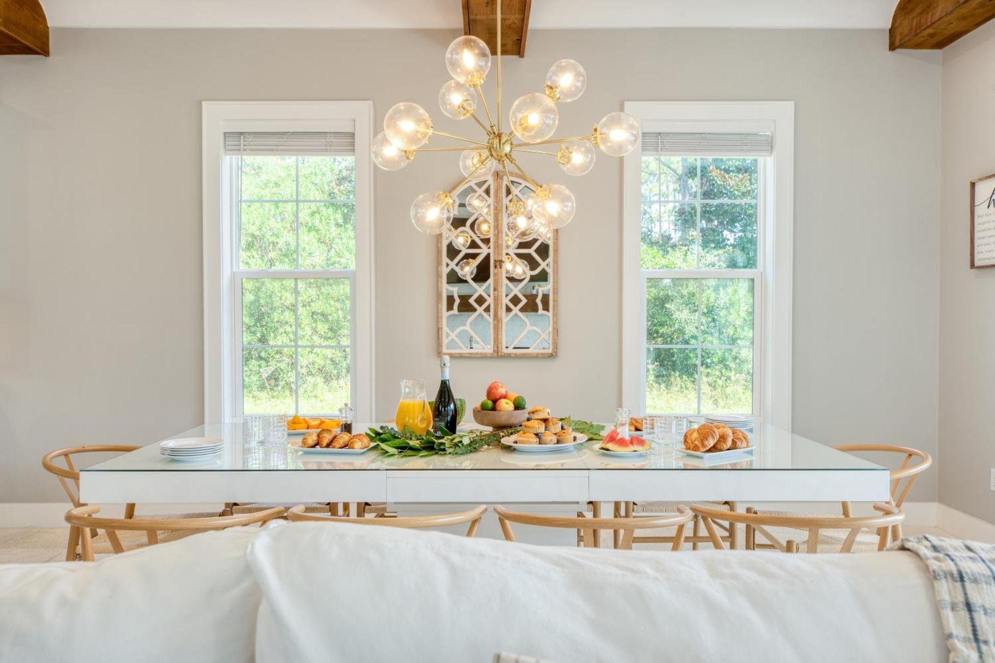 Edgewater By Avantstay Gorgeous Character Lakefront Home W Private Dock دستين المظهر الخارجي الصورة