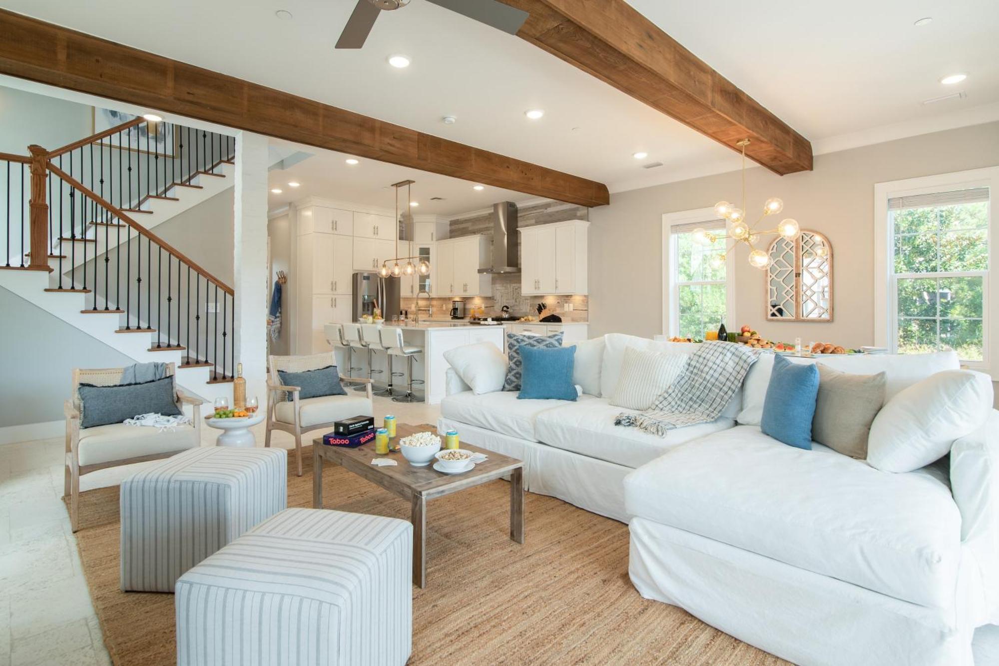 Edgewater By Avantstay Gorgeous Character Lakefront Home W Private Dock دستين المظهر الخارجي الصورة