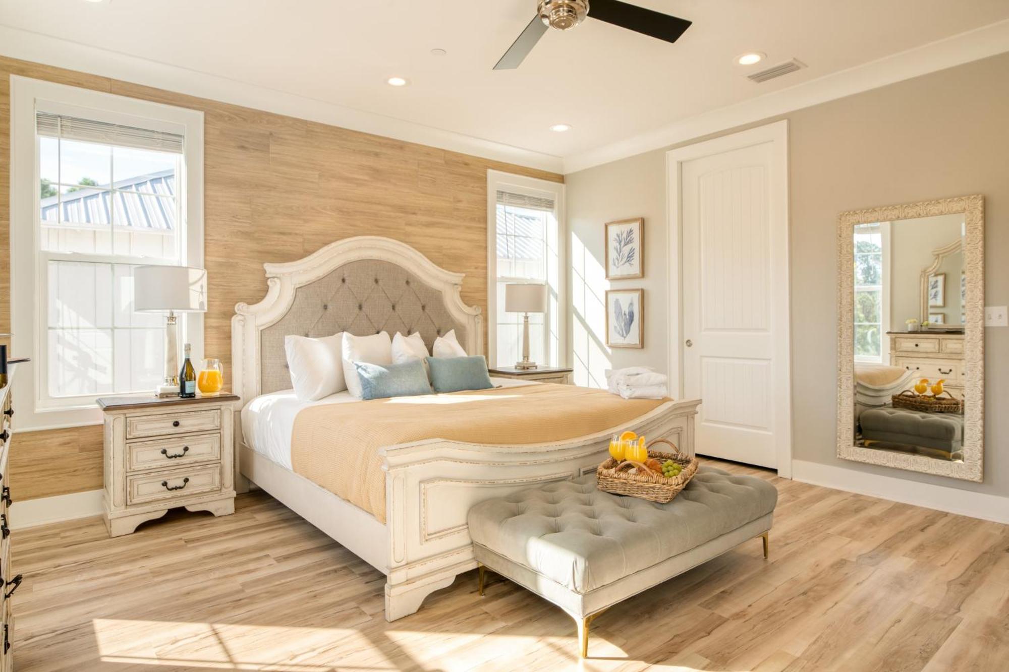 Edgewater By Avantstay Gorgeous Character Lakefront Home W Private Dock دستين المظهر الخارجي الصورة